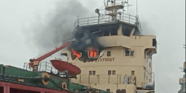 Huti u Jemenu: Pogodili smo britanski brod LYCAVITOS u Adenskom zaljevu