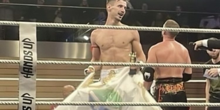 /VIDEO/ Boks: Tutinac slavio u Luksemburgu