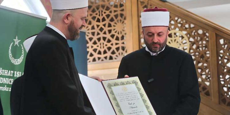 Inaugurisan reisu-l-ulema Islamske zajednice Srbije Senad Halitović