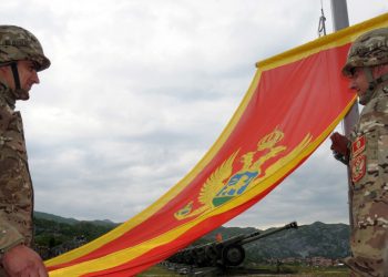 VOJSKA CRNE GORE ĆE VRŠITI OBUKU UKRAINSKIH ORUŽANIH SNAGA