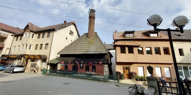 Rožajske džamije prikupile preko 14.000 eura za pogođene poplavama