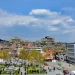 Preminulo dijete koje je palo sa četvrtog sprata zgrade u Novom Pazaru