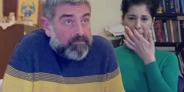 /VIDEO/ Rekli su im da je beba umrla: Iskopali smo grob i pronašli samo PRAZNU FLAŠU i medicinsku rukavicu