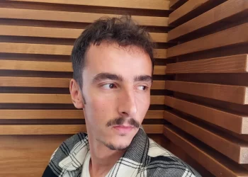 Dubina i suština: Refleksije o poeziji Izudina Ašćerića