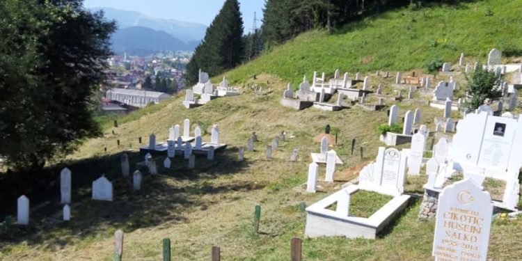 Nepoznati počinitelji oštetili vakufsku imovinu u Rožajama