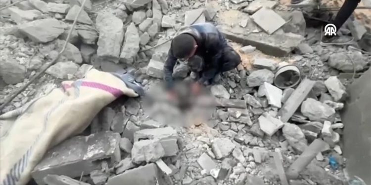 /VIDEO/ U izraelskom genocidu na sjeveru Gaze ubijene 32 osobe, uključujući 13 djece