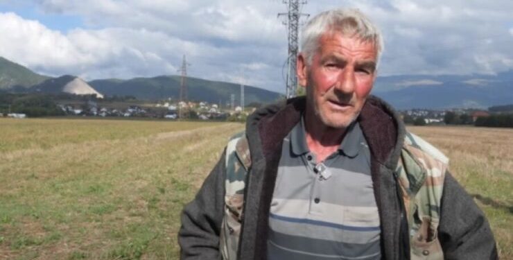 /VIDEO/ RADI POSAO KOJI NIKO NE ŽELI RADITI: “Zaradio sam za stan, cijela porodica je uključena”