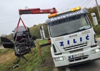 /VIDEO/ Kako izgleda automobil u kojem je život izgubio 23-godišnjak? Pogledajte detalje!