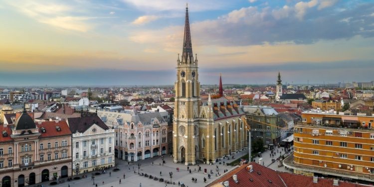 Monstruozno ubistvo u Novom Sadu: Sin odsjekao majci glavu i izgovorio jezive riječi