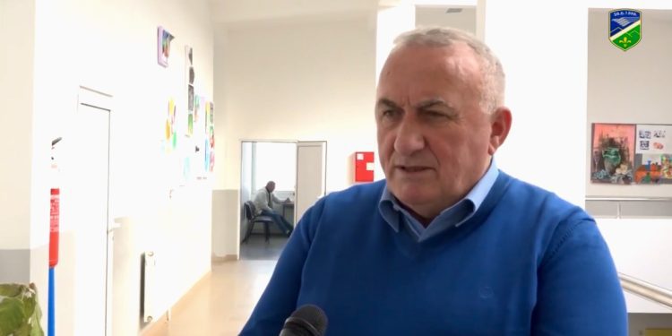 /VIDEO/ Učenici OŠ “Aleksa Đilas Bećo” i ovu zimu dočekuje spremno