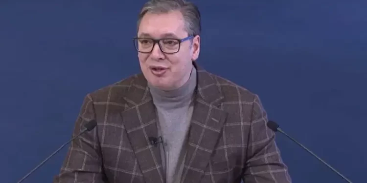 /VIDEO/ Zvižduci u prenosu uživo ometali Vučićevo obraćanje