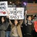 Srbija: Studenti organizovali protest ispred zgrade RTS-a i uz buku pokušali ometati emitovavanje Dnevnika