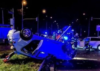Dramatičan udes kod Minhena: Bosanac za volanom BMW-a završio na krovu, prebačen u bolnicu