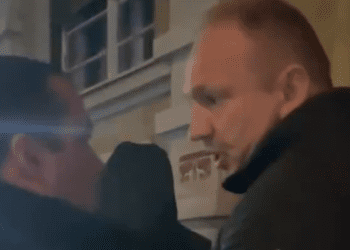 /VIDEO/ Fizički sukob Dragana Đilasa i aktivista SNS-a u Beogradu
