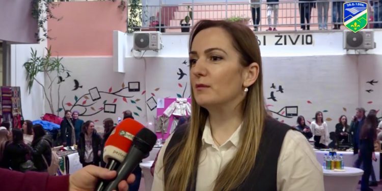 /VIDEO/ Tutin: Prvi Sajam preduzjetništva u Tehničkoj školi, podsticaj mladim kreativcima