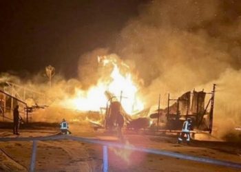 /VIDEO/ Sjeničaku A. Elezoviću uništen restoran u požaru