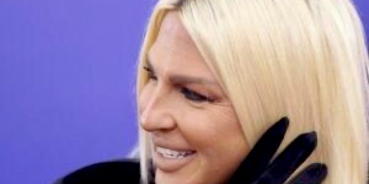 Karleuša ponovo u centru pažnje zbog izjava o Vučiću: “Srbija napreduje, a on je trn u oku susjedima”
