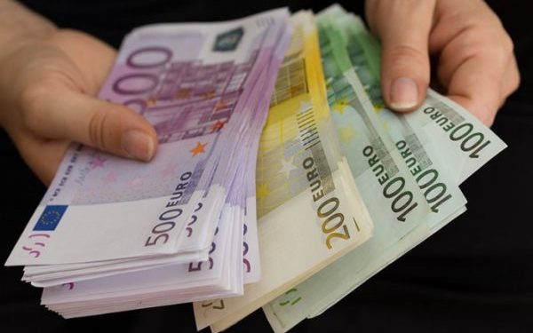 Osuđen zbog nuđenja policiji 20.000 KM mita: “Hajte da se dogovorimo da napravimo da se ništa nije desilo”