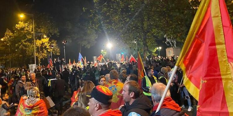 U nedjelju protesti na Cetinju i u Podgorici