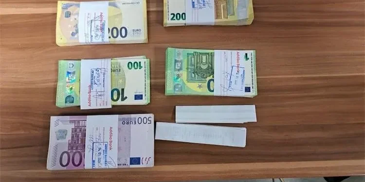 Otkriveno 105.000 eura na granici, vozač kažnjen s 26.250