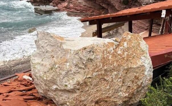 Pao ogromni kamen na restoran popularne plaže u Crnoj Gori
