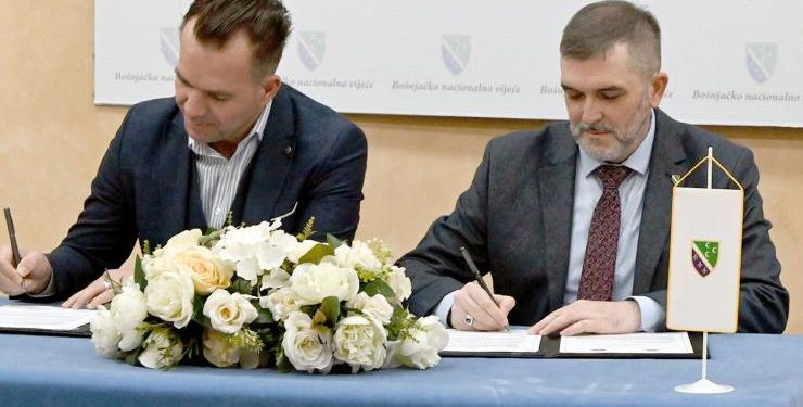 VIJEĆE I BOSANSKI INSTITUT ZA JEZIK POTPISALI SPORAZUM O SARADNJI