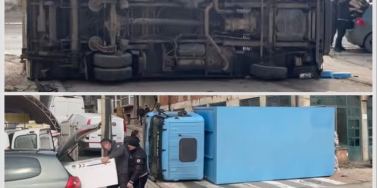 /VIDEO/ Novi Pazar: Prevrnuo se kamion na ulici