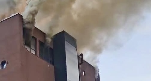 /VIDEO/ Požar u Novopazarskoj banji: Gori restoran Titanik u sklopu Akva termale kompleksa