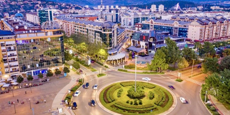 Horor u Podgorici: Komunalac pronašao beživotno tijelo bebe u kanti za smeće