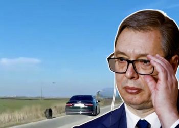 /VIDEO/ Incident na putu: Otpala guma sa automobila dok je Vučić bio u njemu