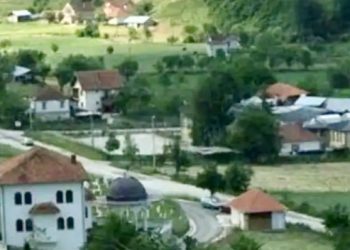 Teška saobraćajna nesreća kod Novog Pazara: Dvije osobe povrijeđene