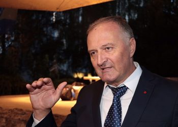 Ministar odbrane BiH pozvao na mir i staloženost uslijed rasta napetosti u zemlji 