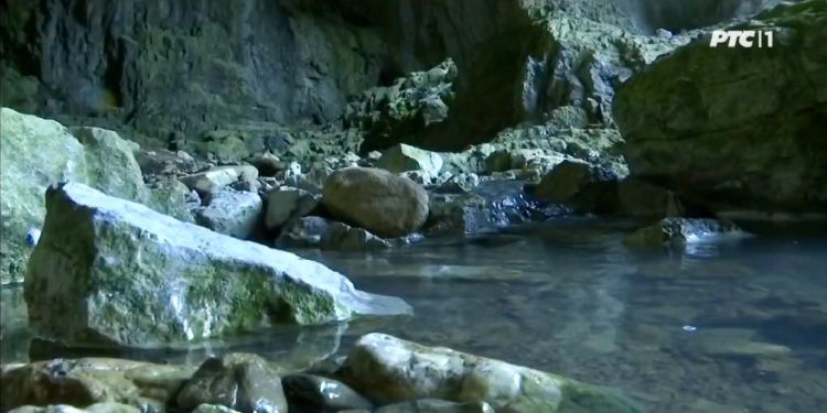 /VIDEO/ Godovska pećina i najstarija škola u Tutinu – biseri kulturno-turističke ponude