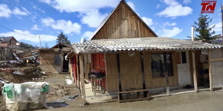 /VIDEO/ Obilježen Svjetski dan Roma: U Tutinu živi 29 pripadnika romske zajednice