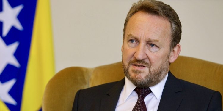 Izetbegović: SDA se sprema za povratak, Dodik ključni uzrok političke krize