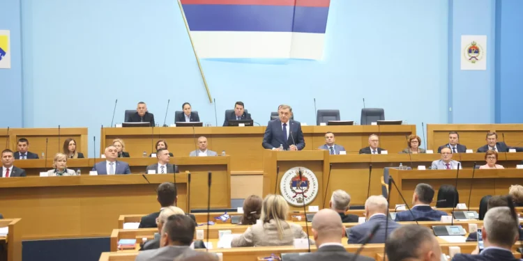 Dodikovo obraćanje povodom tri decenije Dejtona: Pozivi na “dogovor” ali i poruke koje produbljuju podjele