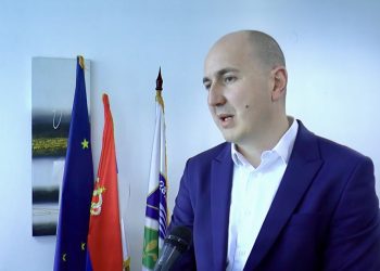 /VIDEO/ Opština Tutin odala priznanje doktorima nauka za doprinos zajednici