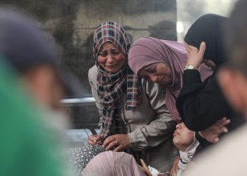 Novi izraelski napadi u Gazi: Ubijeno najmanje osmoro Palestinaca, pogođena i tržnica u Shejaiyi
