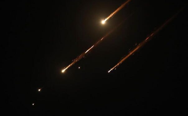 /VIDEO/ IRAN UZVRAĆA: Lansirane rakete na Izrael – Netanyahu najavljuje nastavak vojnih operacija
