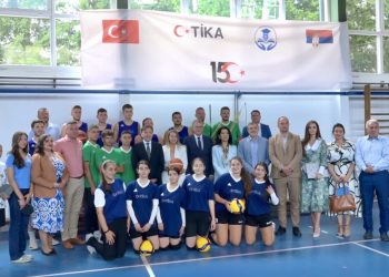 /VIDEO/ Bratska saradnja u praksi, TIKA i Ambasada Turske u poseti Tutinu