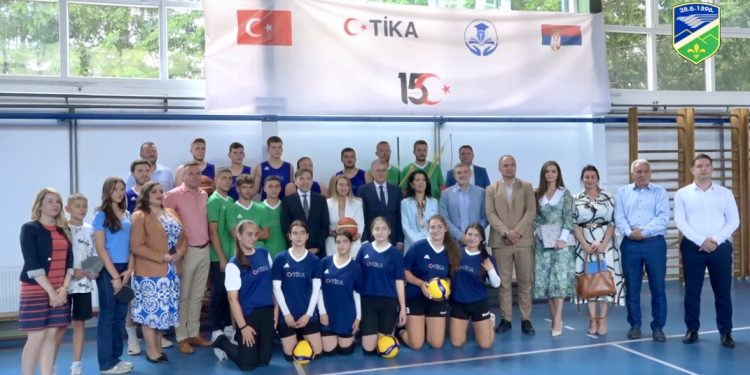 /VIDEO/ Bratska saradnja u praksi, TIKA i Ambasada Turske u poseti Tutinu