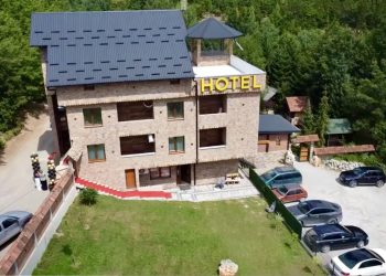 /VIDEO/ Luksuzni hotelski objekat u etno selu „Raduške staze“ : Novi iskorak u turističkoj ponudi Tutina
