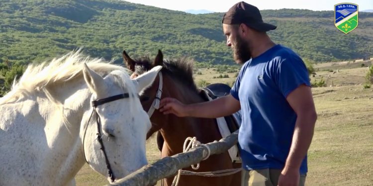 /VIDEO/ Tutin: Doživite Pešter uz konjičku turu mladog domaćina