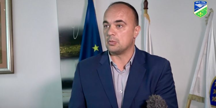 /VIDEO/ Tutin pokrenuo regionalni dogovor: Rješenje za deponiju Golo brdo mora biti urgentno
