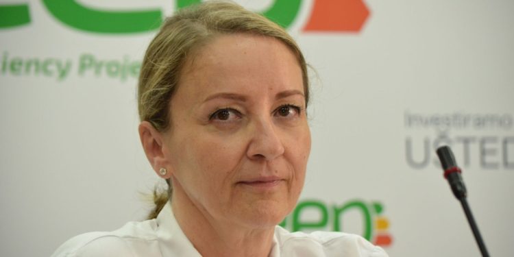 Sebija Izetbegović: “Meni su prijetili smrću, pa sam bez policije išla i na posao i na pijacu”
