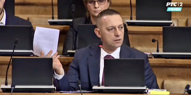 /VIDEO/ ŠKRIJELJ: KOALICIONIM PARTNERIMA REŽIMA PARTIJSKI INTERESI IZNAD ZAKONA