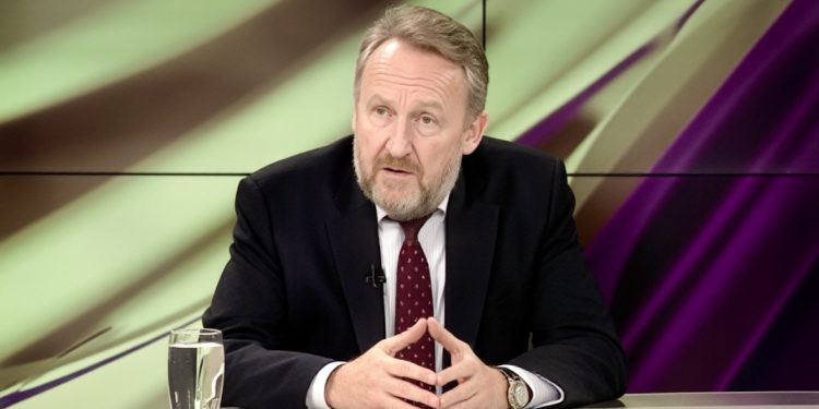 Bakir Izetbegović: Moramo otvoriti oči narodu, ovo nije pitanje ponosa već opstanka