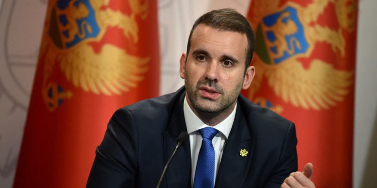 Uspješna diplomatska ofanziva Spajića i tima: Crna Gora zatvara pet pregovaračkih poglavlja