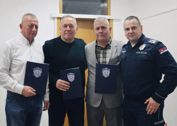 U penziju ispraćeni dugogodišnji policijski službenici iz Tutina