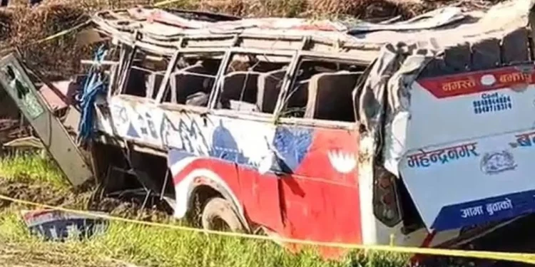 Autobus sa svatovima sletio u provaliju: Najmanje 13 poginulih, 34 povrijeđenih